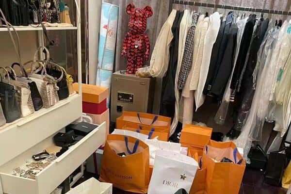洛阳市孟津回收一线品牌衣服